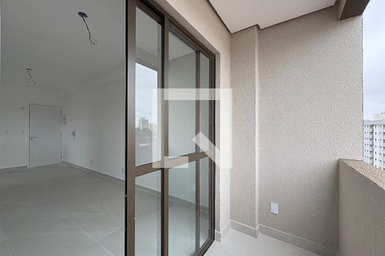 Sacada de apartamento à venda com 2 quartos, 55m² em Parque das Nações, Santo André