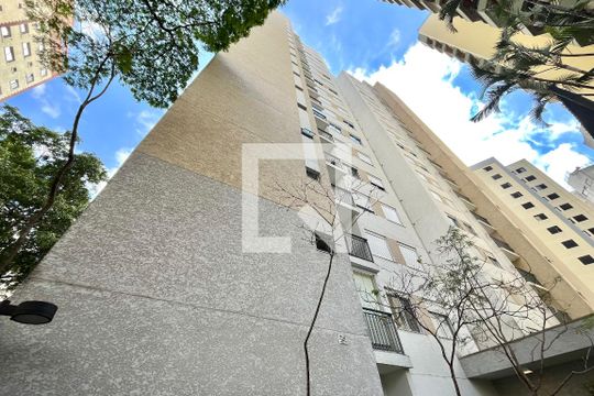 Fachada de apartamento para alugar com 2 quartos, 40m² em Jardim Oriental, São Paulo