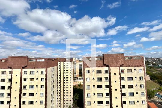 Vista do Quarto 1 de apartamento para alugar com 2 quartos, 40m² em Jardim Oriental, São Paulo
