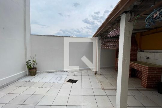 Área Externa de casa para alugar com 3 quartos, 200m² em Vila Sonia, São Paulo