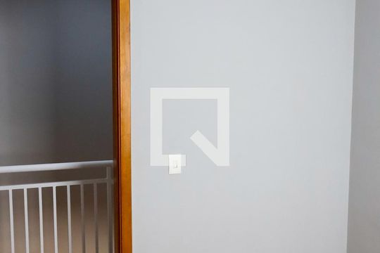 Quarto 1 de casa de condomínio à venda com 3 quartos, 92m² em Vila Osasco, Osasco