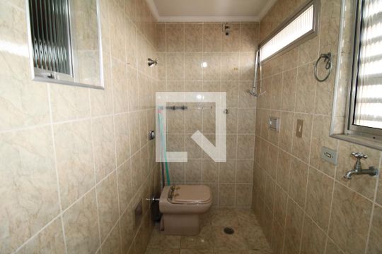 Banheiro de Serviço de apartamento à venda com 2 quartos, 80m² em Santana, São Paulo