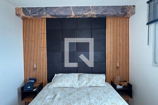 Quarto 1 de apartamento para alugar com 2 quartos, 35m² em Santa Maria, Santo André