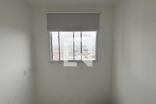 Quarto 2 de apartamento para alugar com 2 quartos, 35m² em Santa Maria, Santo André