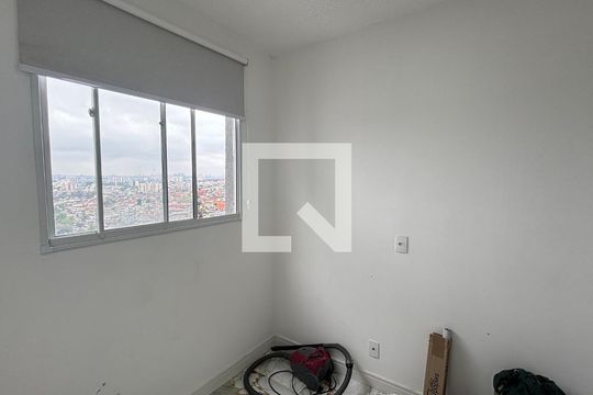 Quarto 2 de apartamento para alugar com 2 quartos, 35m² em Santa Maria, Santo André