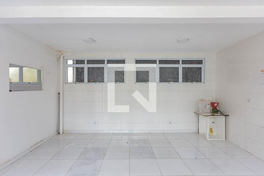 Edicola de casa à venda com 3 quartos, 200m² em Liberdade, São Paulo