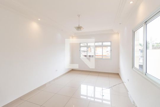Sala de casa para alugar com 3 quartos, 120m² em Novo Osasco, Osasco