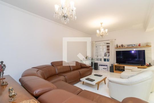 Sala de  de casa para alugar com 3 quartos, 500m² em Vila Ré, São Paulo