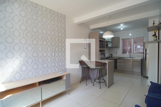 Sala de casa à venda com 2 quartos, 60m² em São Jorge, Novo Hamburgo