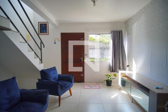 Sala de casa à venda com 2 quartos, 60m² em São Jorge, Novo Hamburgo