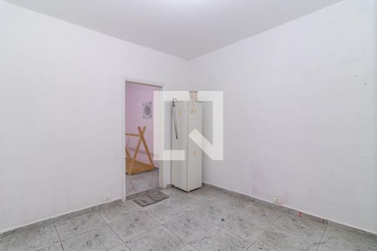 Casa 2 Cozinha de casa à venda com 1 quarto, 100m² em Vila Nhocuné, São Paulo