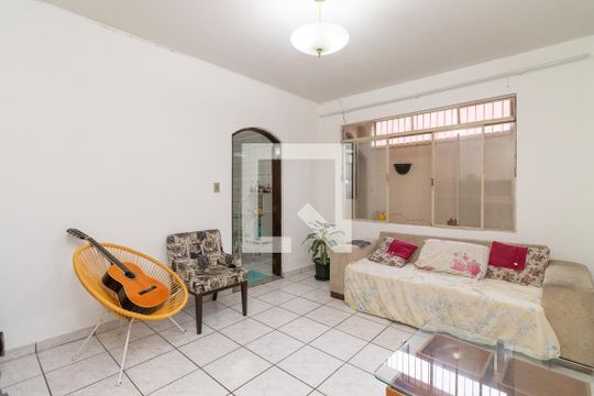 Sala de casa à venda com 1 quarto, 100m² em Vila Nhocuné, São Paulo