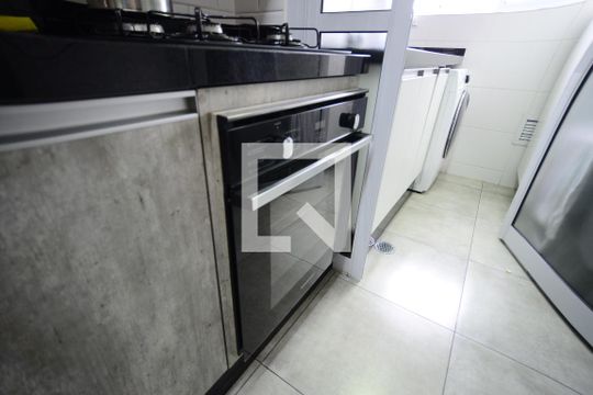 Apartamento à venda com 2 quartos, 51m² em Vila Carioca, São Paulo