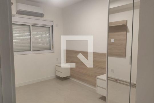 Suíte de apartamento à venda com 2 quartos, 111m² em Vila Nova Mazzei, São Paulo