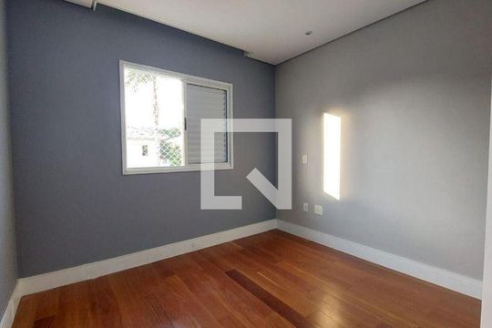 Casa para alugar com 3 quartos, 210m² em Demarchi, São Bernardo do Campo