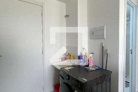 Sala/Cozinha de apartamento para alugar com 2 quartos, 32m² em Colônia (zona Leste), São Paulo