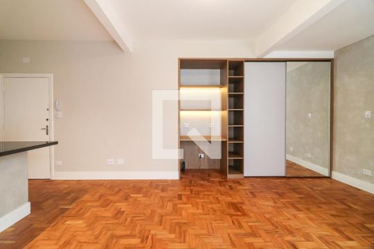 Studio de apartamento para alugar com 1 quarto, 42m² em Pinheiros, São Paulo