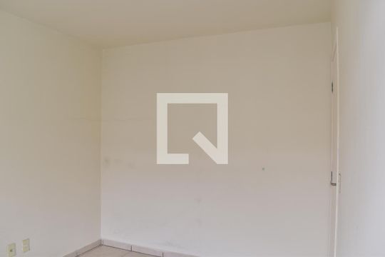 Quarto 1 de apartamento para alugar com 2 quartos, 48m² em Santa Cândida, Curitiba
