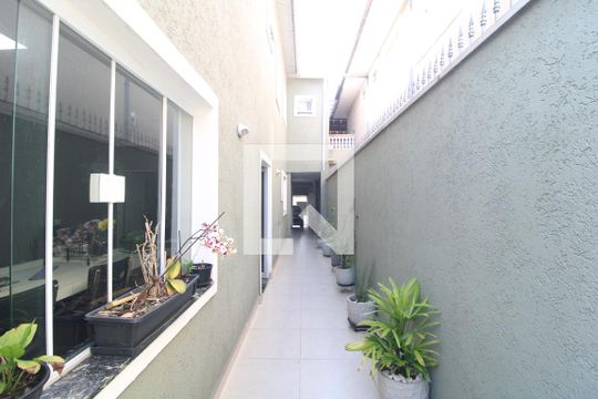 Área Externa de casa à venda com 3 quartos, 125m² em Campo Grande, São Paulo