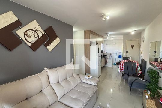 Sala  de apartamento à venda com 2 quartos, 57m² em Vila Homero Thon, Santo André