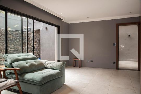 Sala de casa à venda com 3 quartos, 381m² em Planalto Paulista, São Paulo