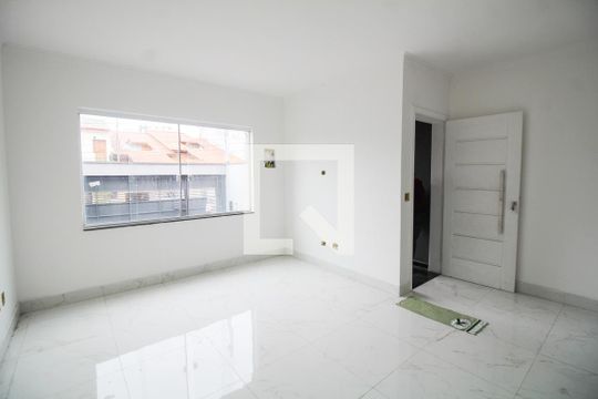 Sala de casa à venda com 3 quartos, 120m² em Vila Canero, São Paulo