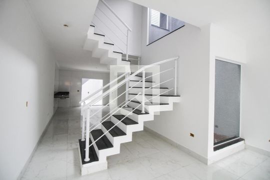 Sala de casa à venda com 3 quartos, 120m² em Vila Canero, São Paulo