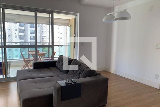 Sala de apartamento para alugar com 3 quartos, 94m² em Vila Andrade, São Paulo