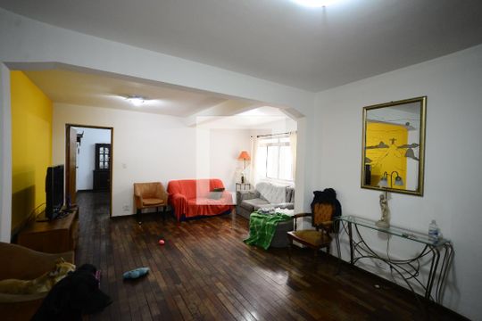 Sala de casa à venda com 3 quartos, 248m² em Vila Monumento, São Paulo