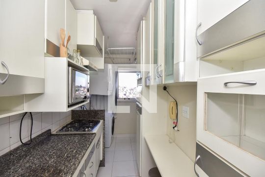 Cozinha de apartamento para alugar com 2 quartos, 55m² em Chacara Nossa Senhora do Bom Conselho, São Paulo