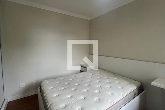 Suíte de apartamento à venda com 2 quartos, 57m² em Fazenda Santa Cândida, Campinas