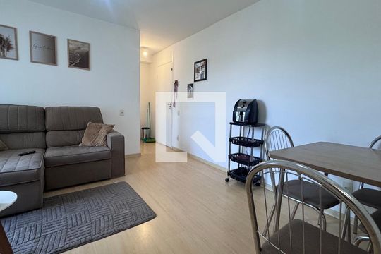 Sala de apartamento à venda com 2 quartos, 5m² em Jardim Ipaussurama, Campinas