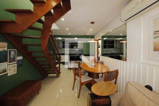 Sala de apartamento à venda com 3 quartos, 145m² em Jardim Itu, Porto Alegre