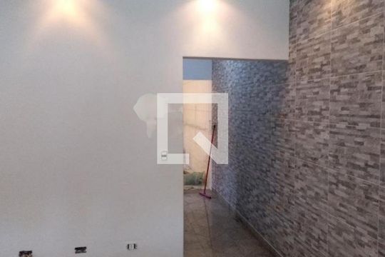 Casa à venda com 3 quartos, 280m² em Vila Invernada, São Paulo