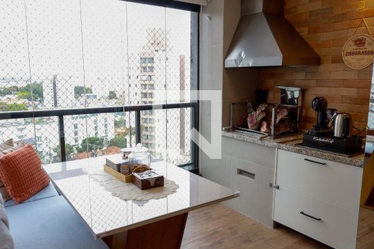 Sacada de apartamento à venda com 2 quartos, 62m² em Bela Vista, Osasco