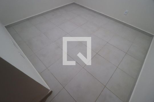 Quarto 2 de apartamento para alugar com 2 quartos, 49m² em Grand Ville, Uberlândia