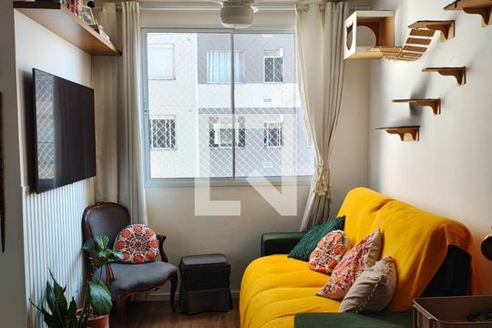 Sala de apartamento à venda com 2 quartos, 43m² em Jardim Monte Alegre, Taboão da Serra
