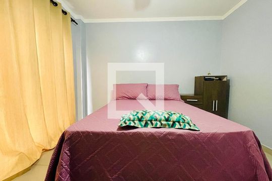 Quarto 1 de casa de condomínio para alugar com 2 quartos, 150m² em Jardim Guilhermino, Guarulhos