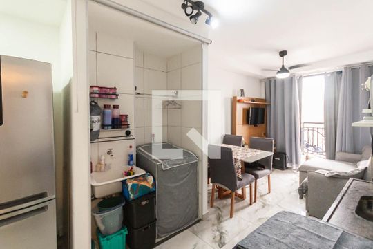 Cozinha e Área de Serviço de apartamento para alugar com 1 quarto, 32m² em Imperial de São Cristóvão, Rio de Janeiro