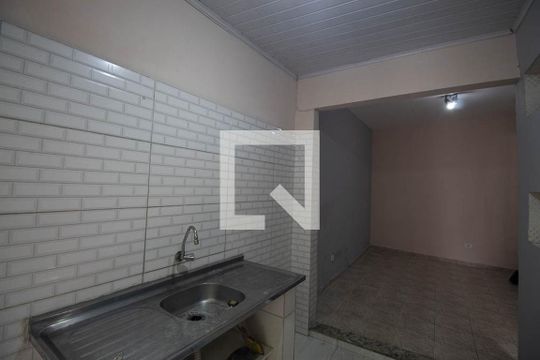 Cozinha de casa para alugar com 1 quarto, 58m² em Jardim Brasil, São Paulo