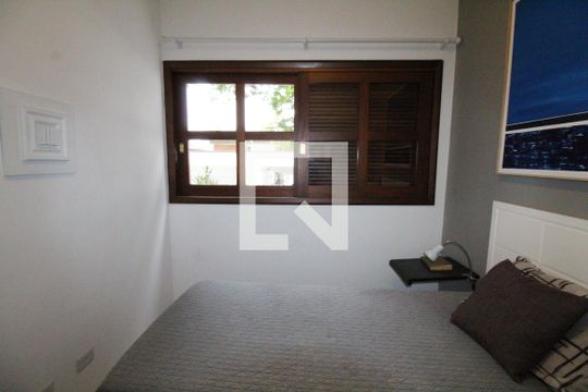 Quarto 1 de casa de condomínio para alugar com 4 quartos, 450m² em Jardim das Colinas, São José dos Campos