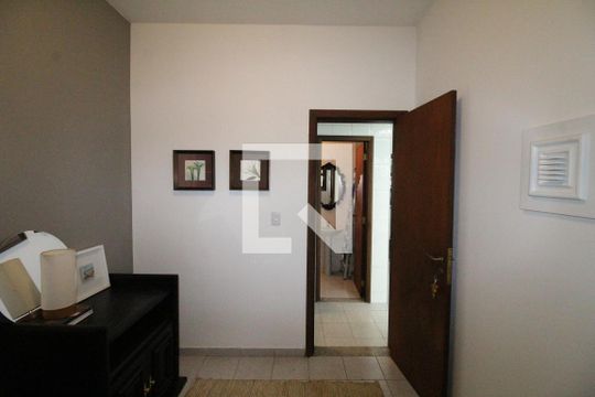Quarto 1 de casa de condomínio para alugar com 4 quartos, 450m² em Jardim das Colinas, São José dos Campos