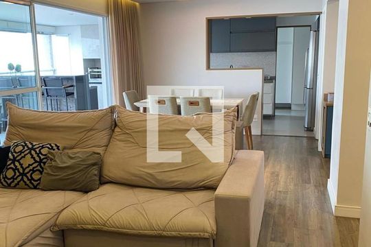 Sala de apartamento à venda com 3 quartos, 132m² em Vila Zilda, São Paulo