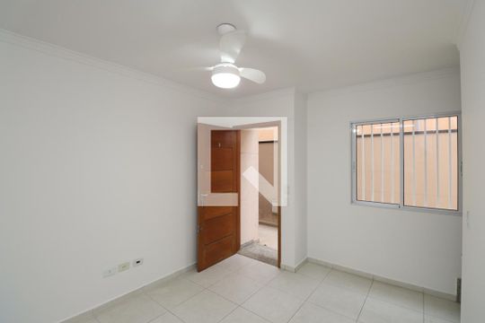 Casa para alugar com 2 quartos, 60m² em Vila Mazzei, São Paulo