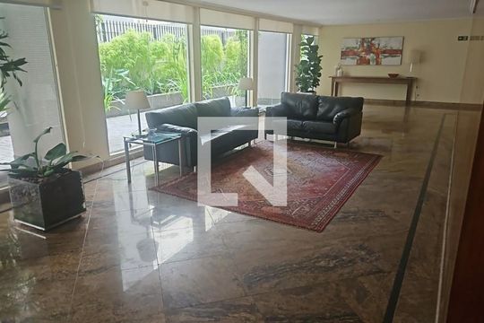 Apartamento para alugar com 2 quartos, 102m² em Cerqueira César, São Paulo