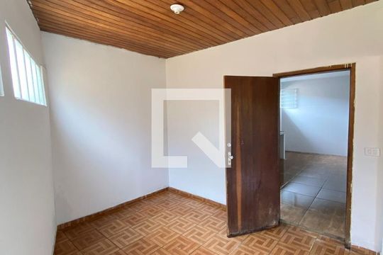 Quarto 2 de casa à venda com 4 quartos, 800m² em Salgado Filho, Belo Horizonte