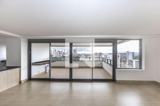 Sala 1 de apartamento à venda com 4 quartos, 238m² em Vale do Sereno, Nova Lima