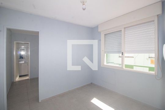Sala de apartamento à venda com 1 quarto, 30m² em Tristeza, Porto Alegre