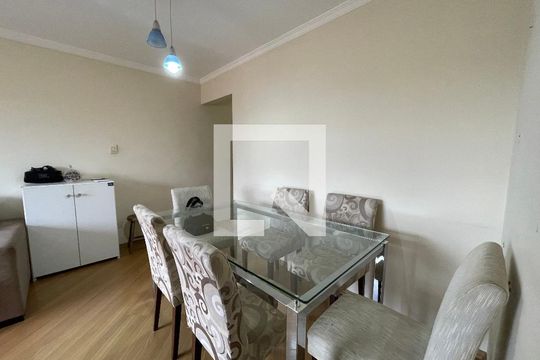 Sala de apartamento à venda com 3 quartos, 68m² em Jardim Jaqueline, São Paulo
