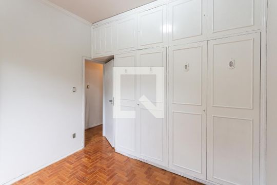 Quarto 1 de apartamento à venda com 3 quartos, 130m² em Grajaú, Rio de Janeiro